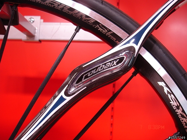 2010年款SPECIALIZED  Tarmac S-WORKS SL3全新到港開箱文!!(蝦咪!還有好料!?)