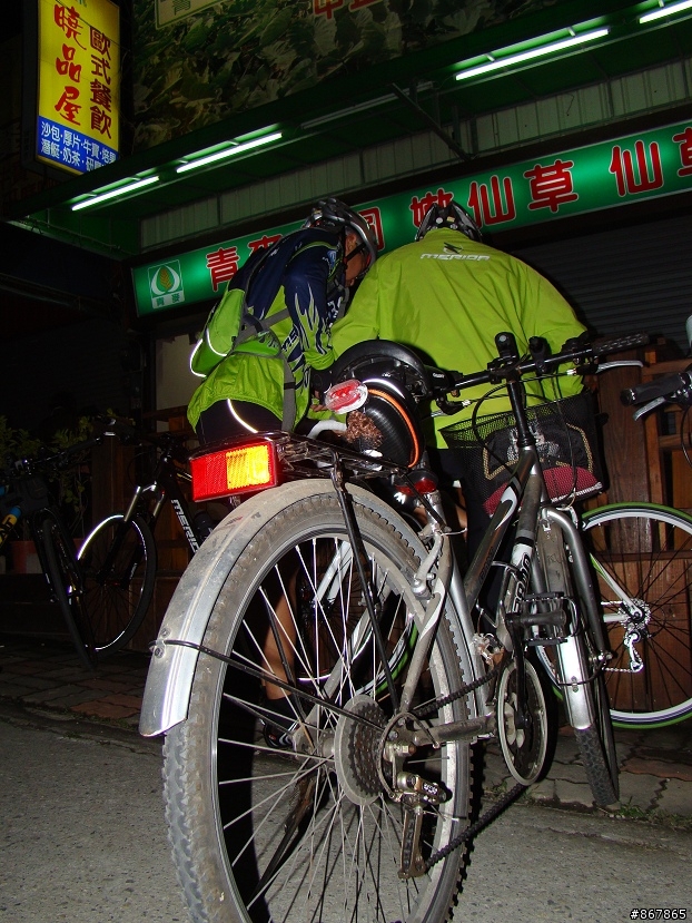 [照片]980107暗攻叫訓練騎_小緯亂拍篇