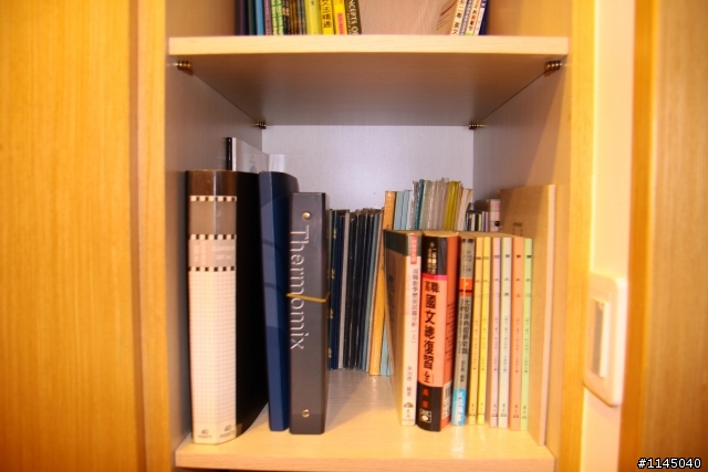 [問題]門閂的異音及書架的承受重量