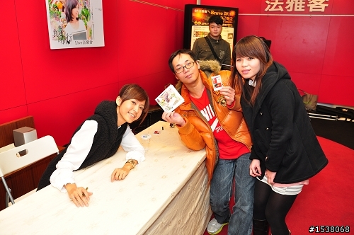 [分享]1月3日林綾LIVE音樂會in台中法雅客