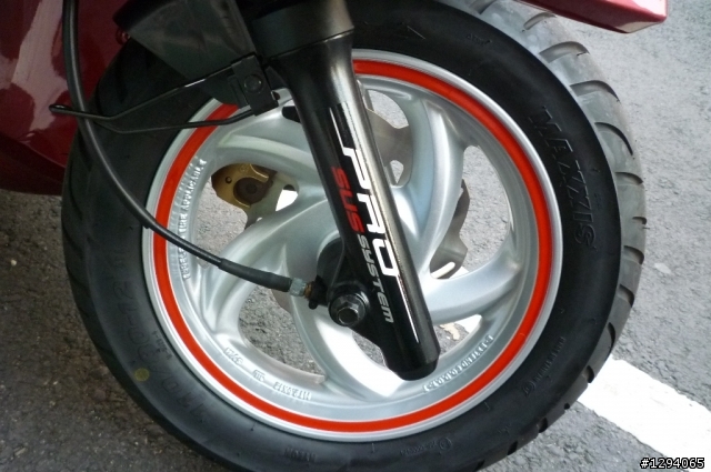 【新手開箱】紅吱吱New Fighter 150 EFI