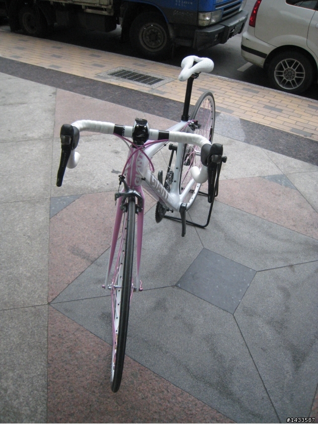 2010TCR AD W新車簽到