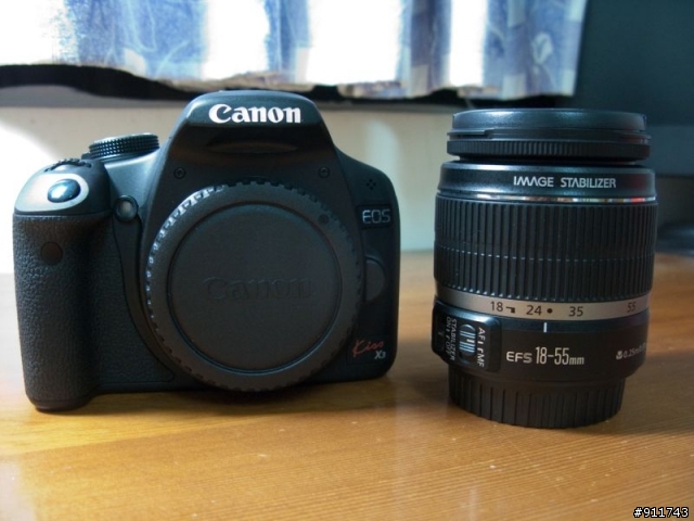 【開箱】重量適合女生拿的DSLR--KissX3入手>///<