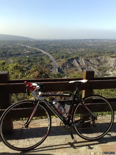 [跨新年~跨新車] 2010 ORBEA AQUA