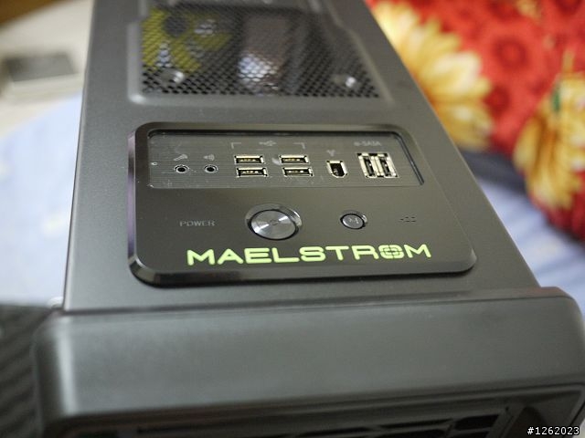 [開箱]IN WIN - 水漩風爆Maelstrom