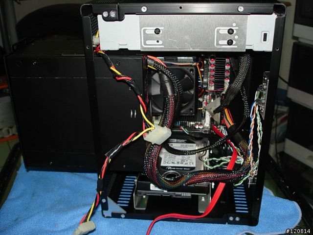 [分享]小主機也能有好效能 ~ 附加聯力PC-Q07開箱