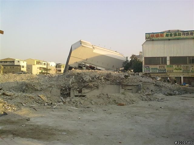 東帝士拆除進度(20100114更新)