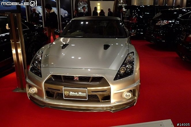 Tokyo Auto Salon 2010 GTR and 370z!!