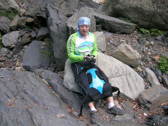 小蜻蜓與大蝸牛系列~小錦屏野溪溫泉之牽車泡湯抽筋都很爽