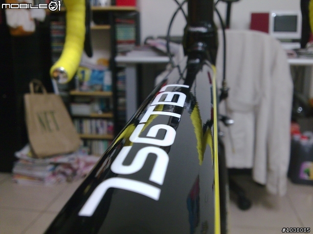 【沒有箱子的開箱文】MOSSO 756車架(黃) 配全套VELOCE