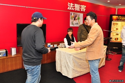 [分享]1月3日林綾LIVE音樂會in台中法雅客