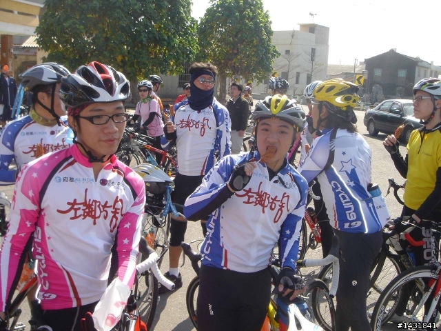 2010/01/24左鄰右舍星光七股快速道路單車漫遊
