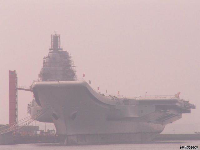 謊言籠罩下的瓦良格（可能中的中國第一艘航空母艦）
