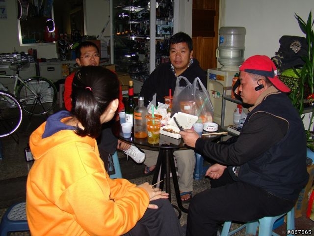 [照片]2010年初酒會_搖擺兵團新春旅遊行前會議