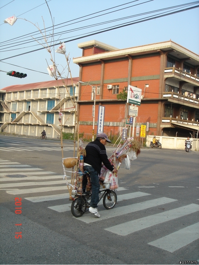 很"低調"的老貂