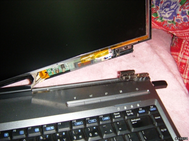 A3G 恢復 當年風采 (後續)       ASUS A3G 上蓋毀滅~