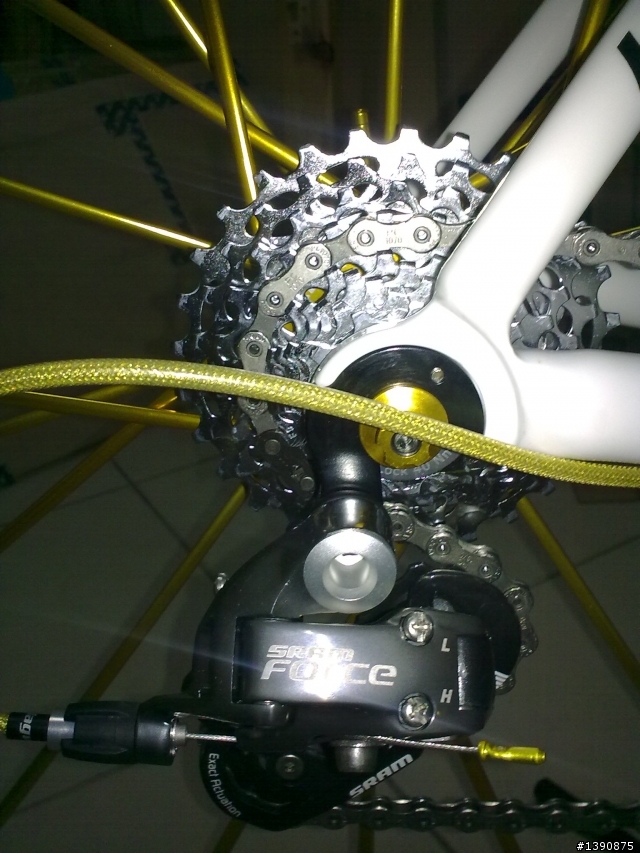 [開箱]限量版 cannondale caad9