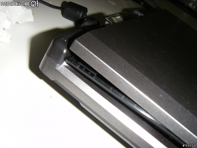 A3G 恢復 當年風采 (後續)       ASUS A3G 上蓋毀滅~