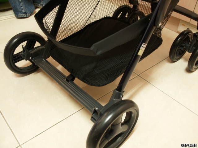 兒子的藍寶堅尼休旅車[Combi New Urban Walker DX]秒收車