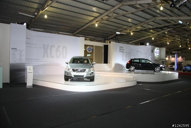 台中車展 VOLVO有好康!!  ((有圖))