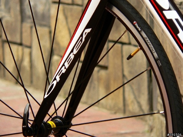 [跨新年~跨新車] 2010 ORBEA AQUA