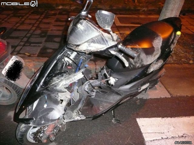 遲來的跨年夜摔車開箱文...........