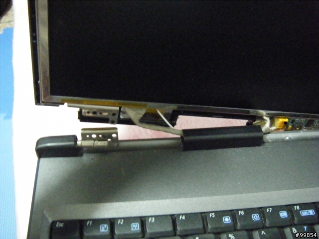 A3G 恢復 當年風采 (後續)       ASUS A3G 上蓋毀滅~