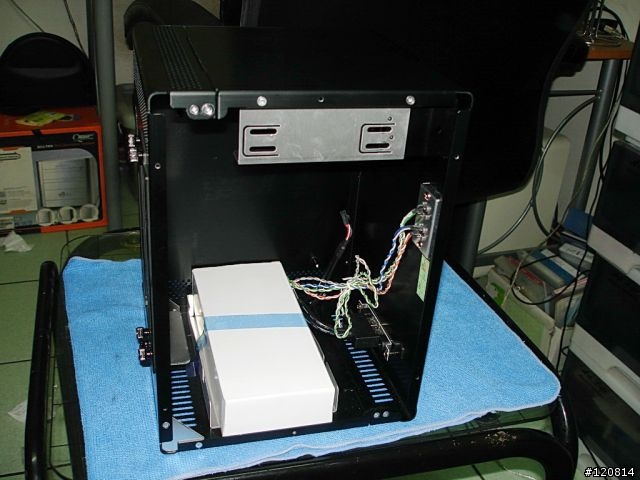 [分享]小主機也能有好效能 ~ 附加聯力PC-Q07開箱
