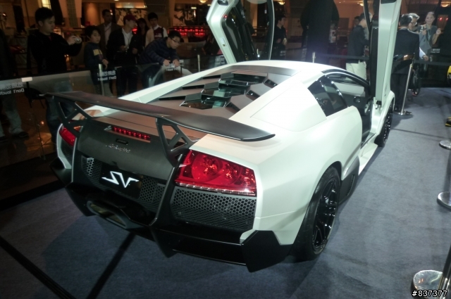 Lamborghini Reventón Roadster發表會 開箱?  (更新完)