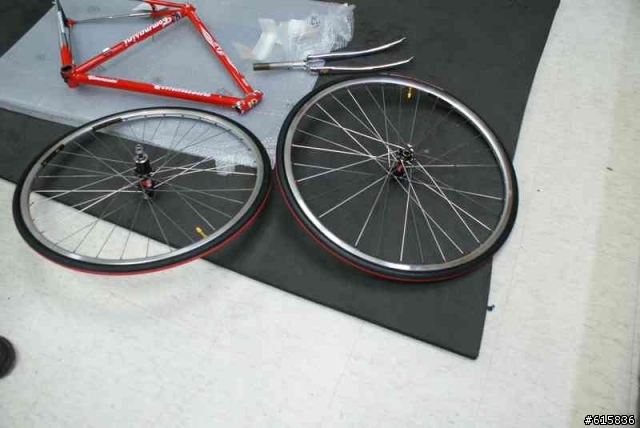 年終最後，跨年組車，紅色Tommasini
