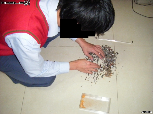 A3G 恢復 當年風采 (後續)       ASUS A3G 上蓋毀滅~