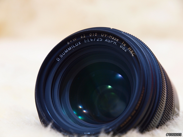 [開箱]闇夜の瞳 Leica 25mm F1.4