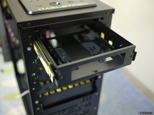 [開箱]IN WIN - 水漩風爆Maelstrom