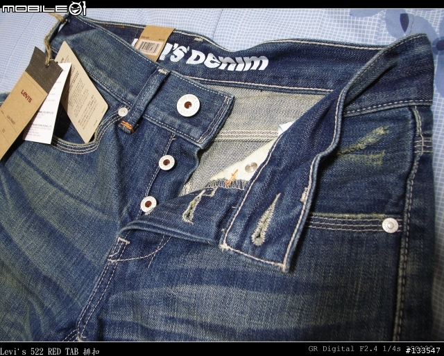 [開箱分享] Levi`s 522 RED TAB SLIM STRAIGHT...(新增著用例)