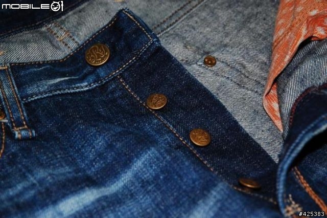 [分享] Replay Blue Jeans (圖多)