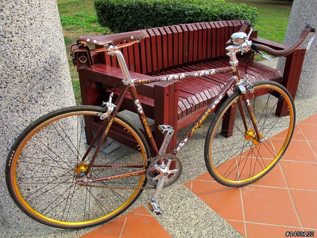 [遲來的分享] 一點都不 Fixed Gear 的古典 AXMAN 鋼管單速車