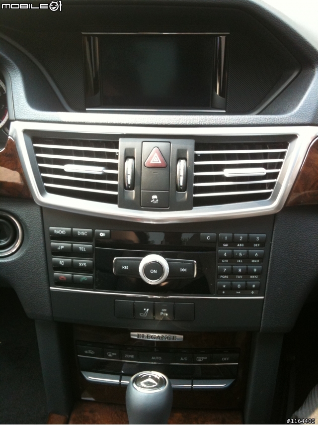 Mercedes Benz 2010 E200 小黑簡單開箱