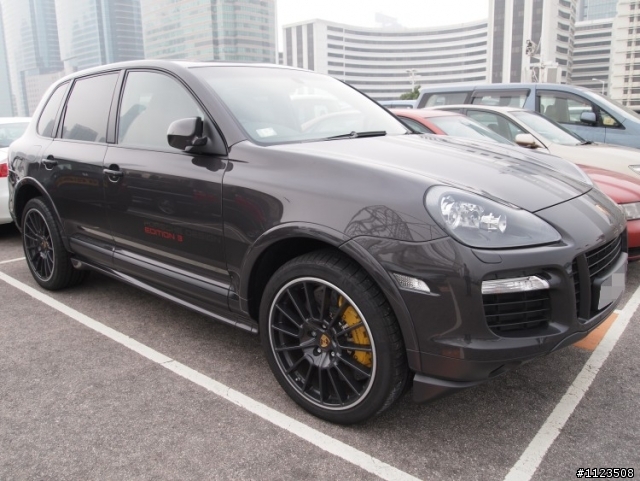 偽Cayenne GTS Porsche Design Edition 3?? 發見