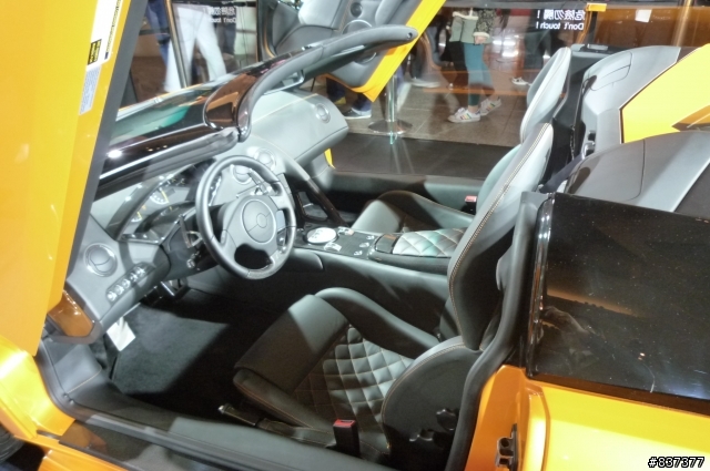 Lamborghini Reventón Roadster發表會 開箱?  (更新完)