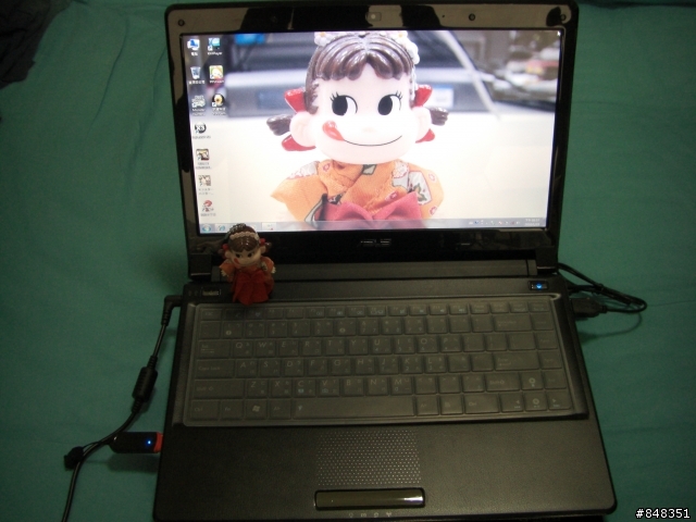 ASUS UL80VT 穿新衣分享-新增DICOTA防震包分享