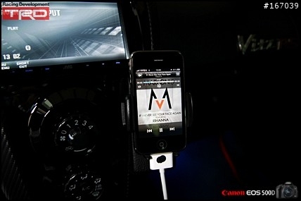 終於把IPHONE 3GS接到汽車主機了!!(01/31新增特價底座)