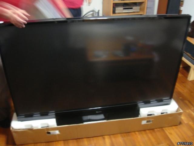 初新者開箱文之Esonic60"Full HD DLP（內投影)（HD6001）