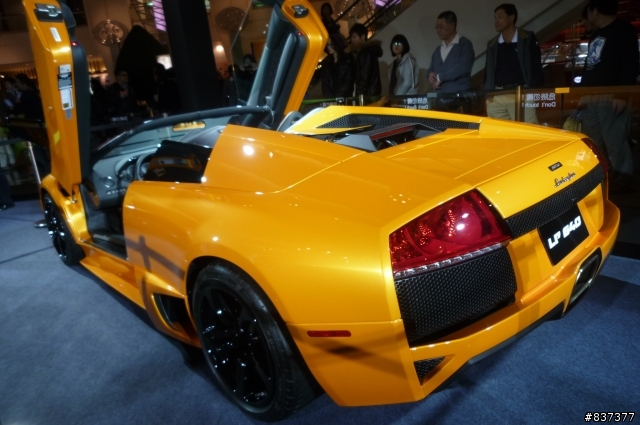 Lamborghini Reventón Roadster發表會 開箱?  (更新完)