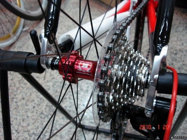 [開箱] FUJI SST3.0 - 我的第一台公路車