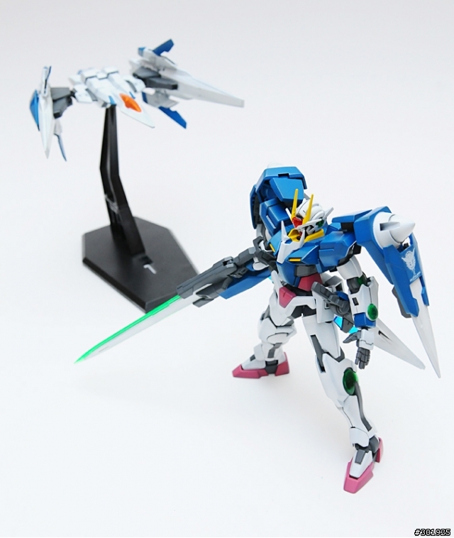 HG 1/144 00 Raiser + GN Sword III