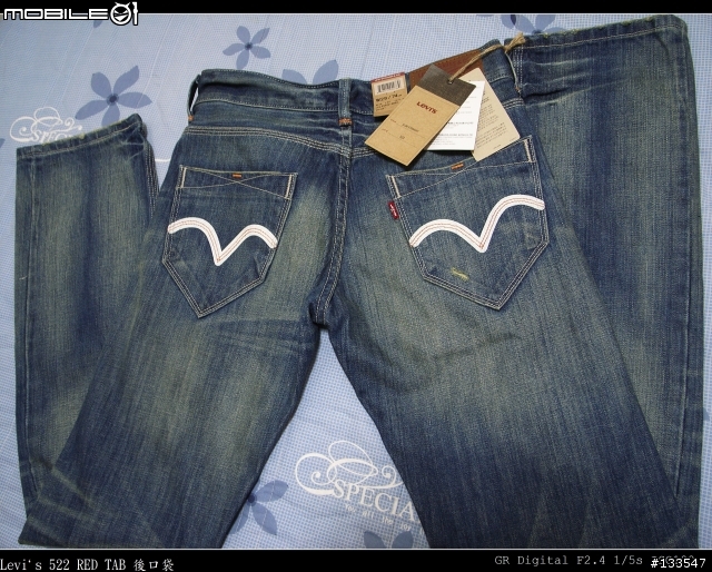 [開箱分享] Levi`s 522 RED TAB SLIM STRAIGHT...(新增著用例)