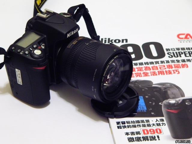 D90開箱...新功能!!正妹自動對焦!!