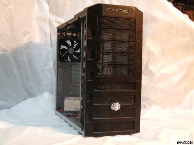 [分享文] 霸氣再現 CoolerMaster HAF 922
