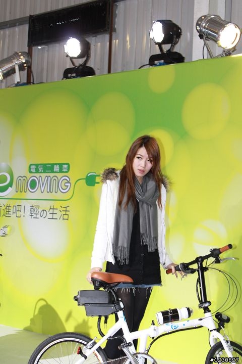 小弟我可以率先蓋2010台中車展的大樓嗎?