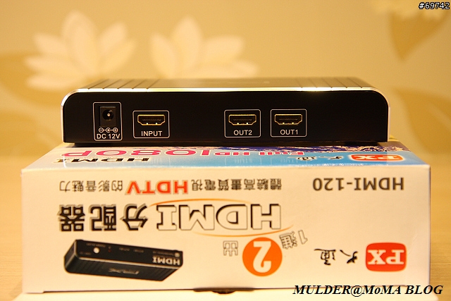 [MoMo桑分享] 大通HDMI-120 HDMI分配器：分的好 !!